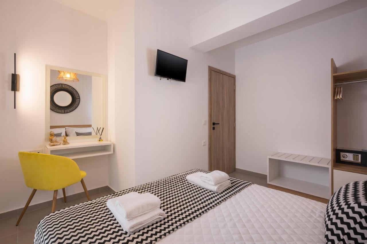 Indigo Blue Seaside Deluxe Apartments Kíssamos Exterior foto